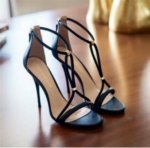 Les très jolies chaussures - 2